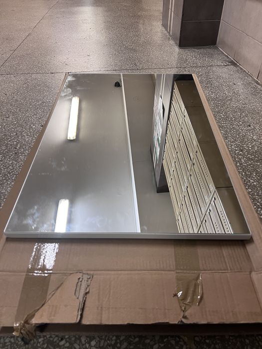 Front z lustrem biały wyskość 76 cm, szerokość 50 cm