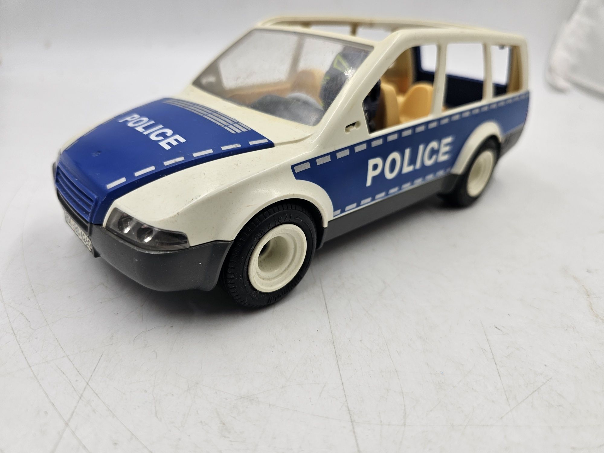 Playmobil samochód policyjny radiowóz