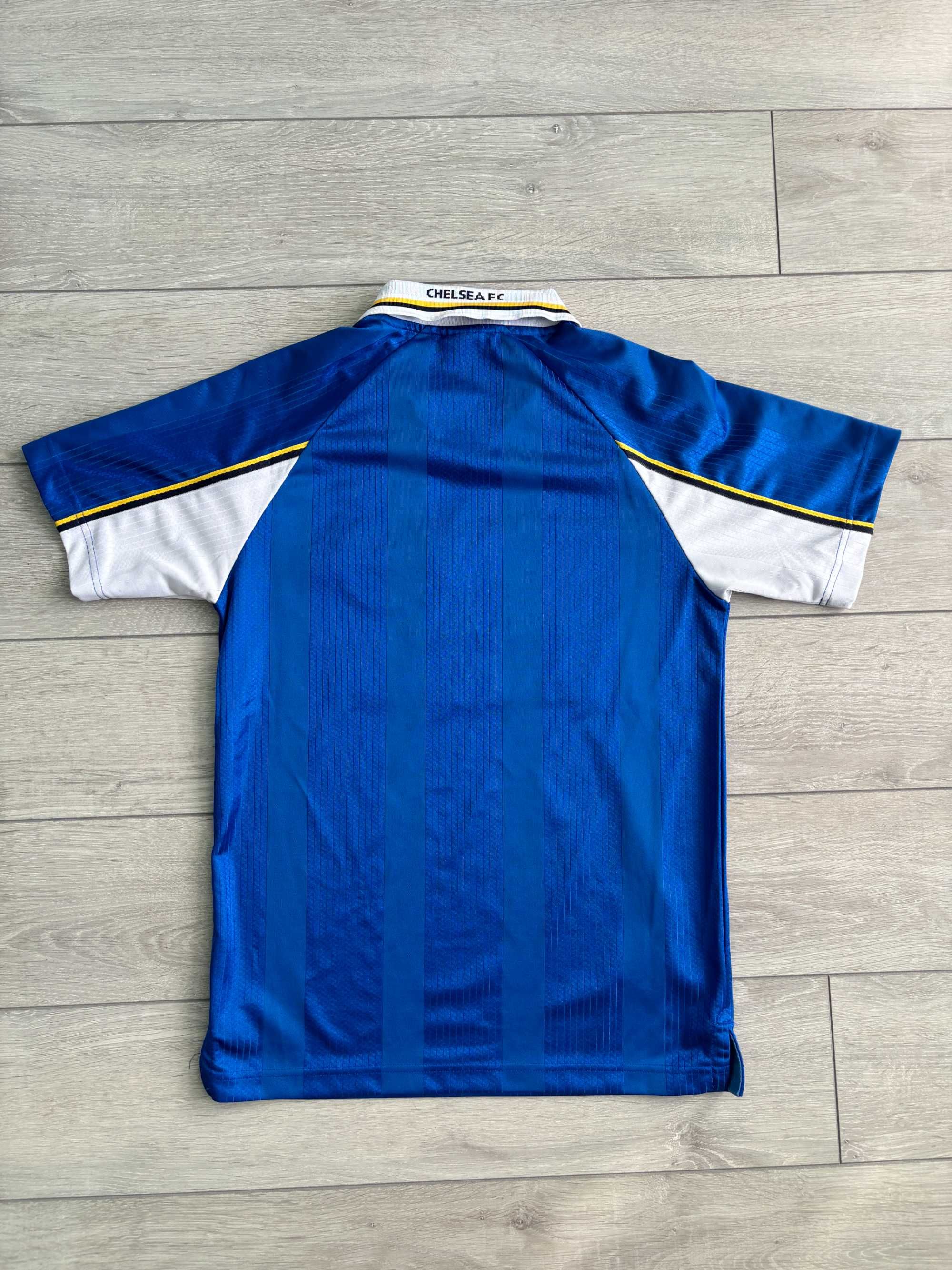 Футбольна Футболка Челсі Chelsea Retro Football Jersey Soccer Shirt S