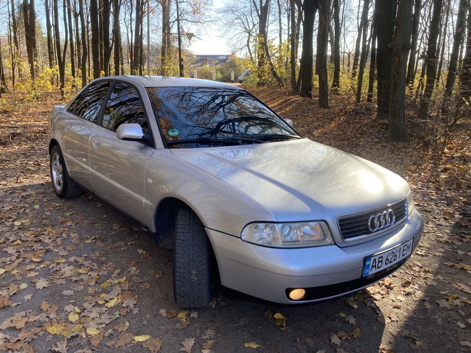 Ауді А4 Б5 рестайлінг 1.6 на газу