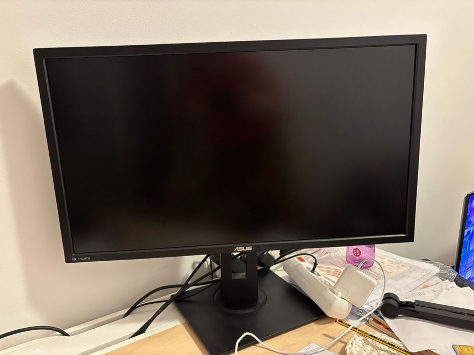 Monitor Asus grande