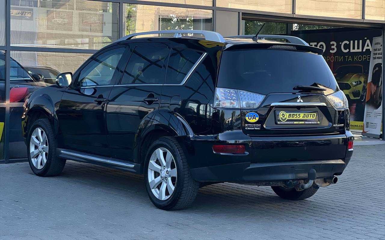Mitsubishi Outlander 2010