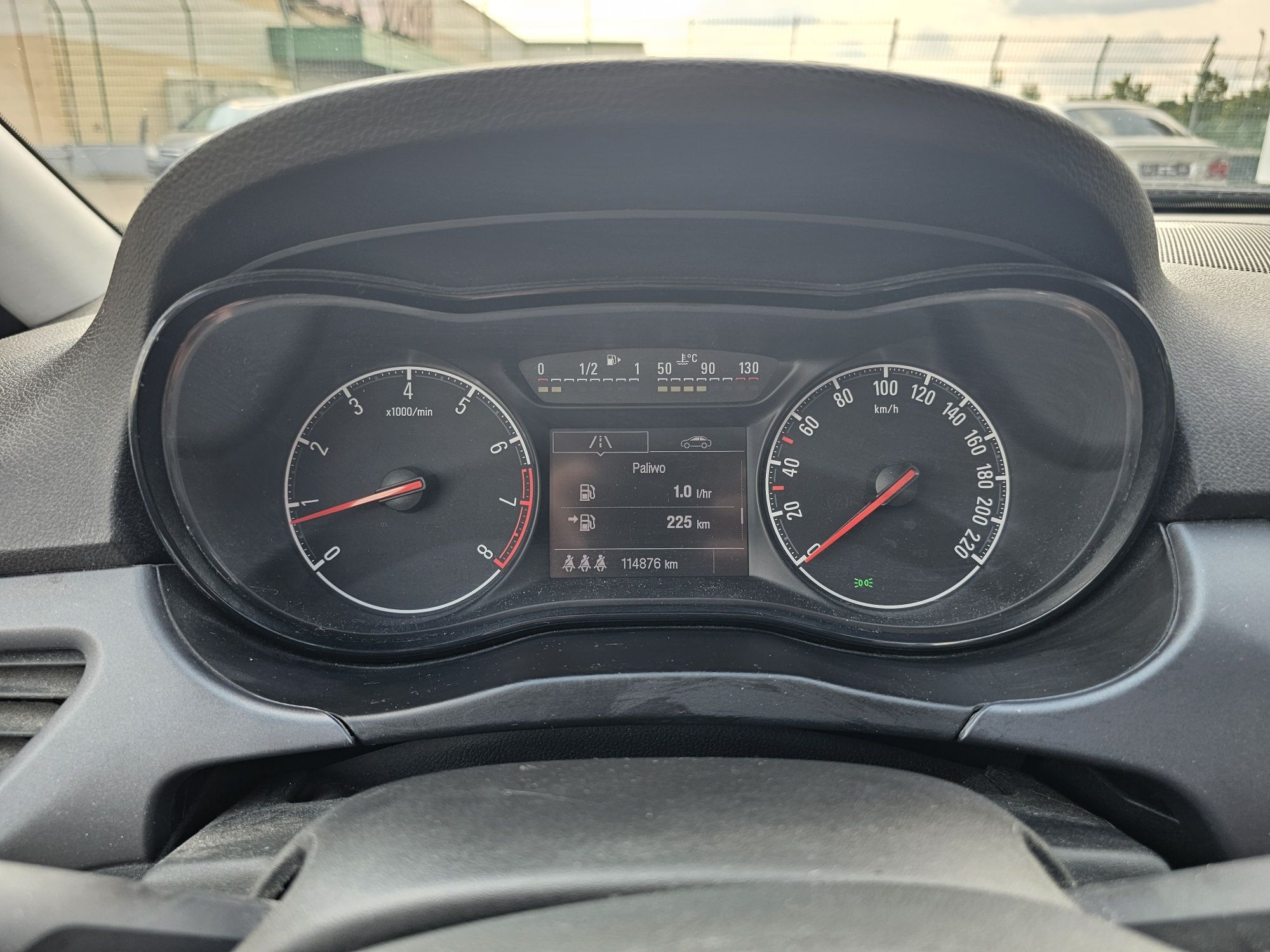 Opel corsa 2016 niski przebieg 1.4 benzyna okazja zamiana salon polska