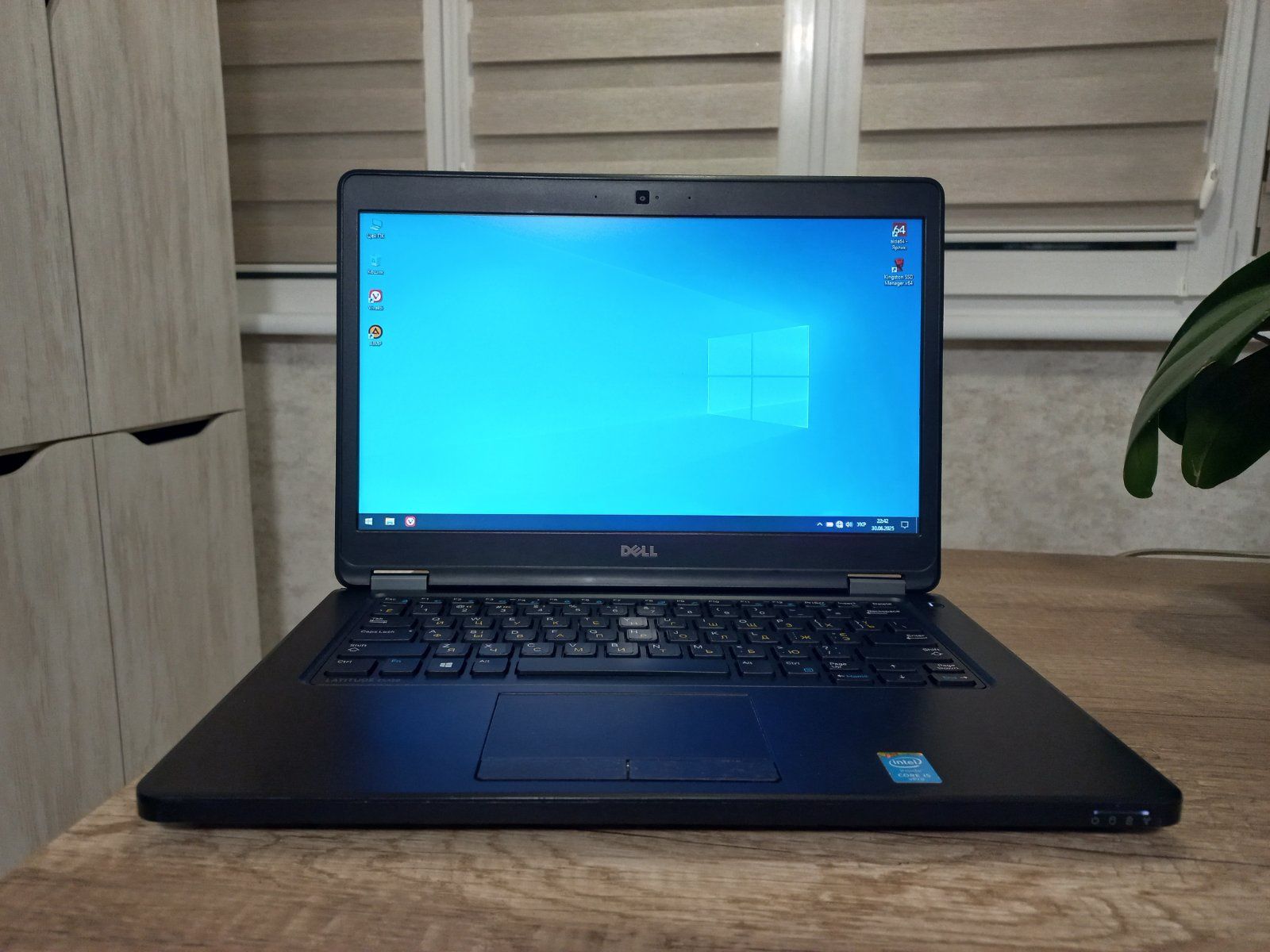 Dell Latitude E5450, 14",i5-5300U,8,128gb