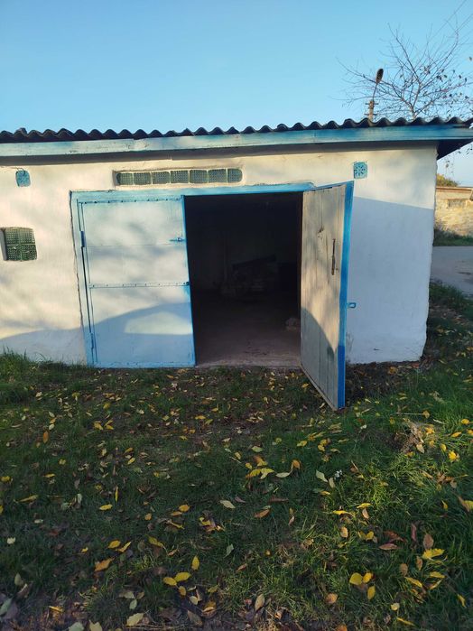 Продам гараж в металісті автомобілісті