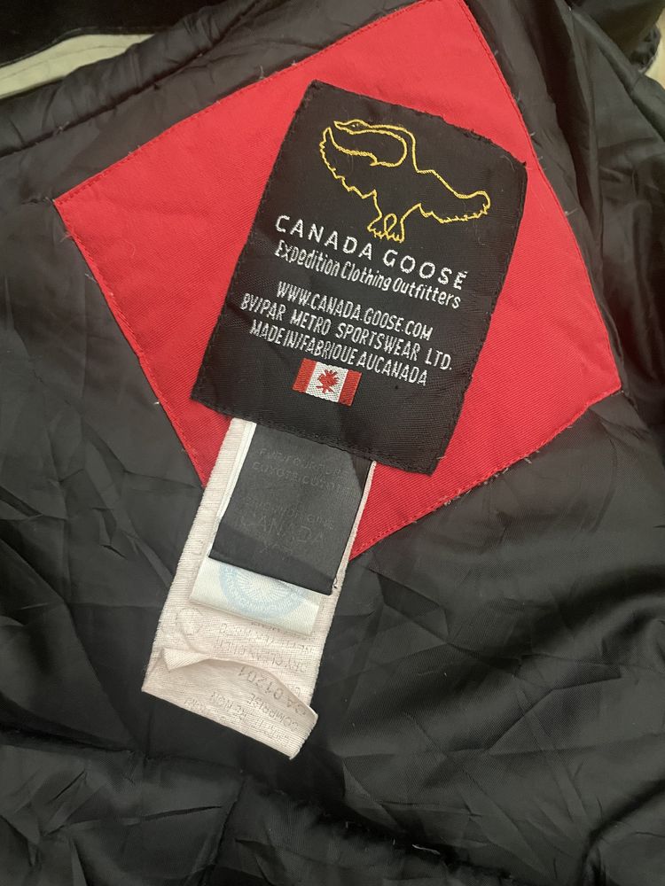 Пуховик Canada Goose Expedition