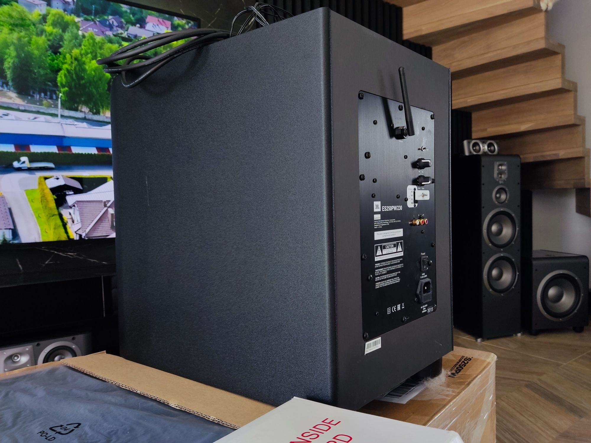 JBL ES250pw subwoofer aktywny jak nowy pełen zestaw