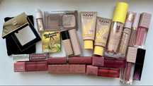 Косметика (тональні, помади, пудра YSL)