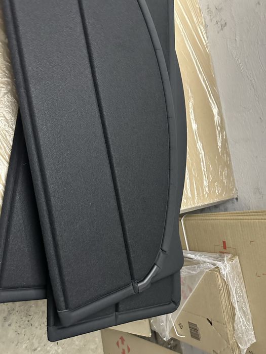 Полка tesla model Y,нова,оригінал