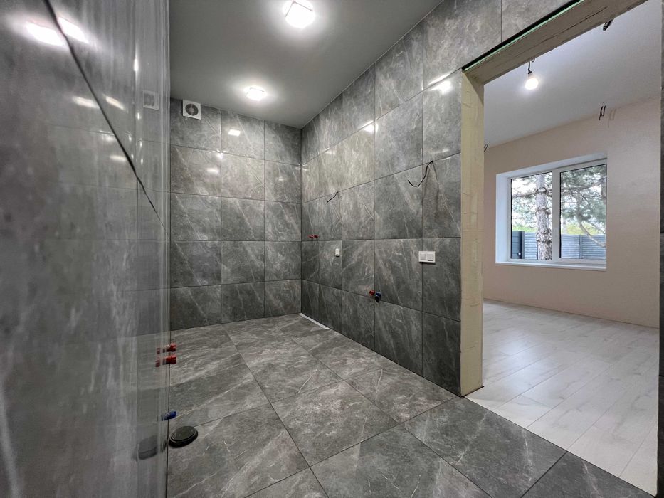 Продам новый 2-этажный дом с ремонтом в Подгородное, Ермолаевка