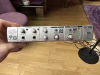 Zestaw karaoke - mixer, mikrofon, statyw