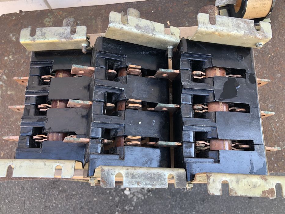 Продам вимикач рубильник електричний Р16-31320 У3  100 А