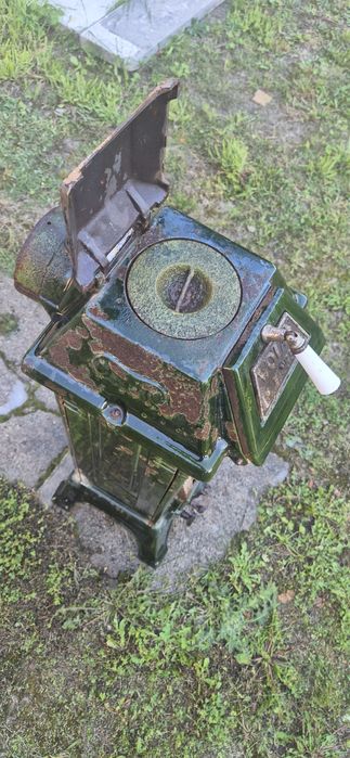 Piecyk zabytkowy niemiecki - kominek koza