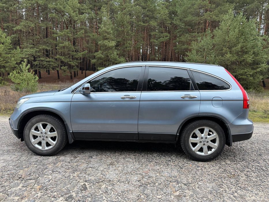 Продам Honda CR-V
