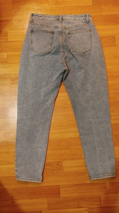 Джинси жіночі мом