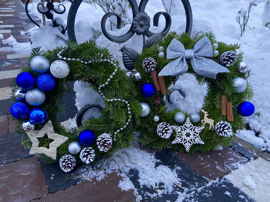 Різдвяний вінок, декор, ялинка, вінок з живої ялинки, підсвічник