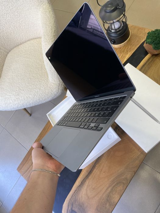Ноутбук Apple MacBook Air 13  i5/8/512 Space Gray(MVH22) 2020