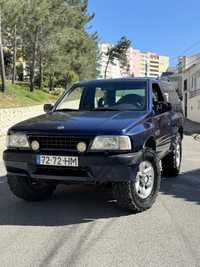 Opel frontera 2.5