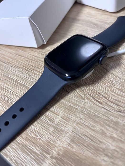 Apple Watch SE GPS 44mm S/M