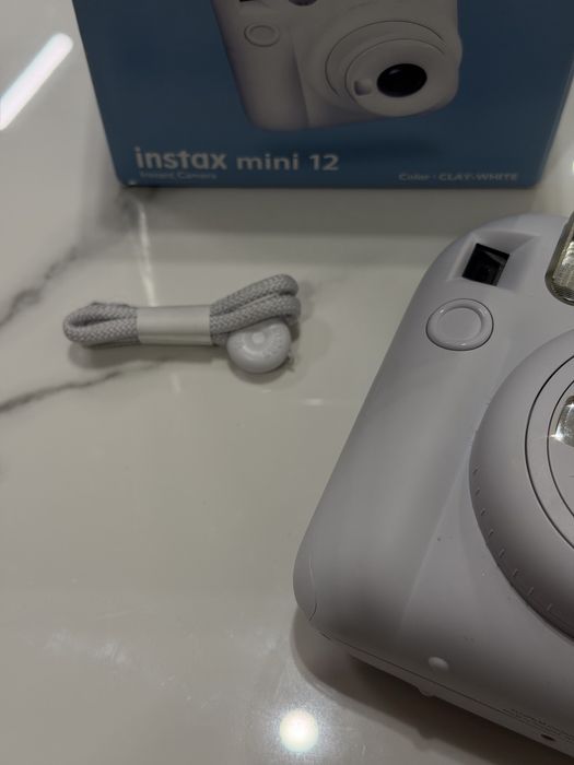 Фотоапарат Fujifilm INSTAX mini 12
