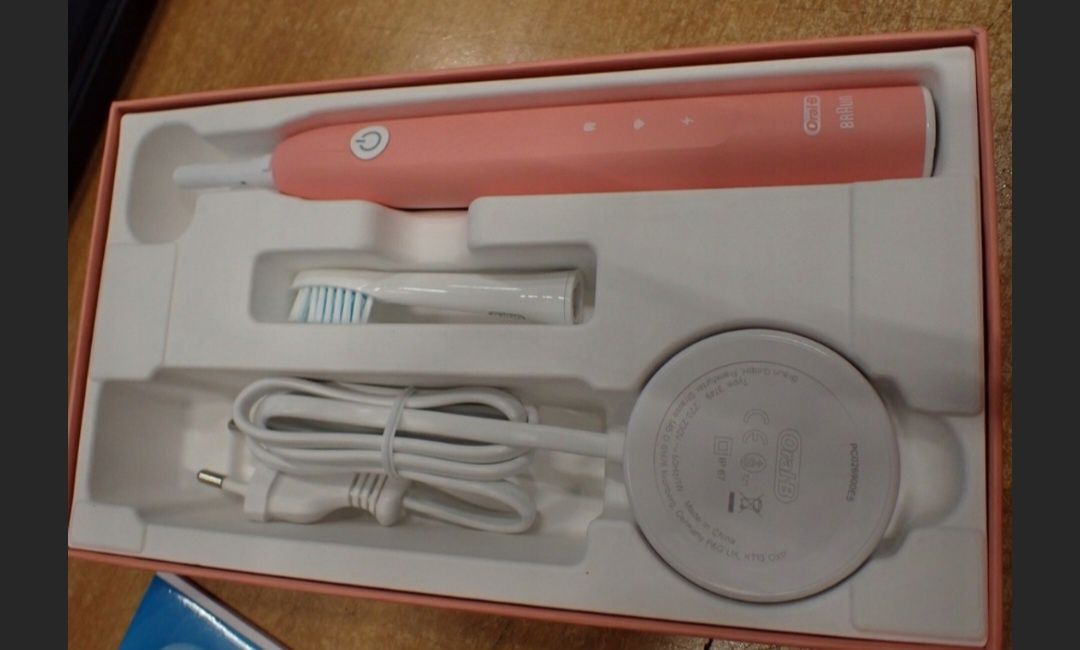 Szczoteczka elektryczna ORAL-B Pulsonic Slim Clean 2000 Różowa