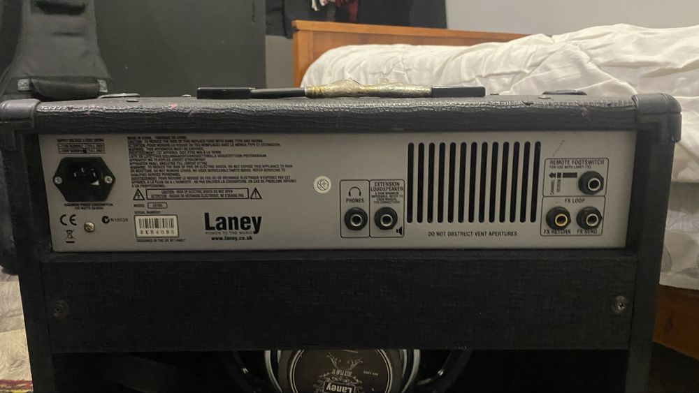 Гітарний комбопідсилювач Laney LV-100