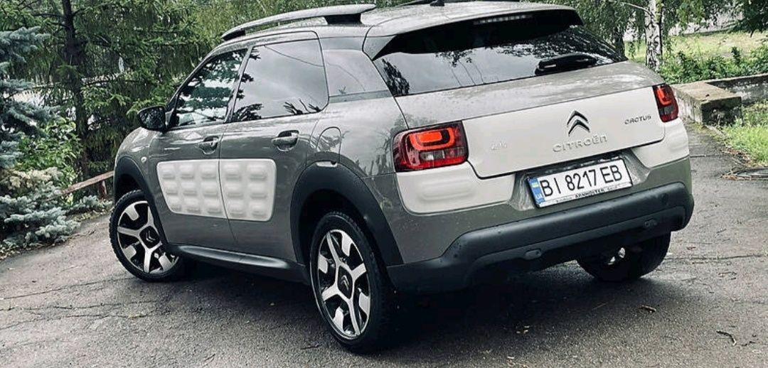 Citroen Cactus, 1,2 турбіна, бензин,110л.с.
