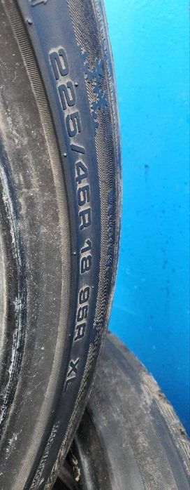 Goauto шини зима Kumho 225 45 r18 2017 рік 7мм купити Київ