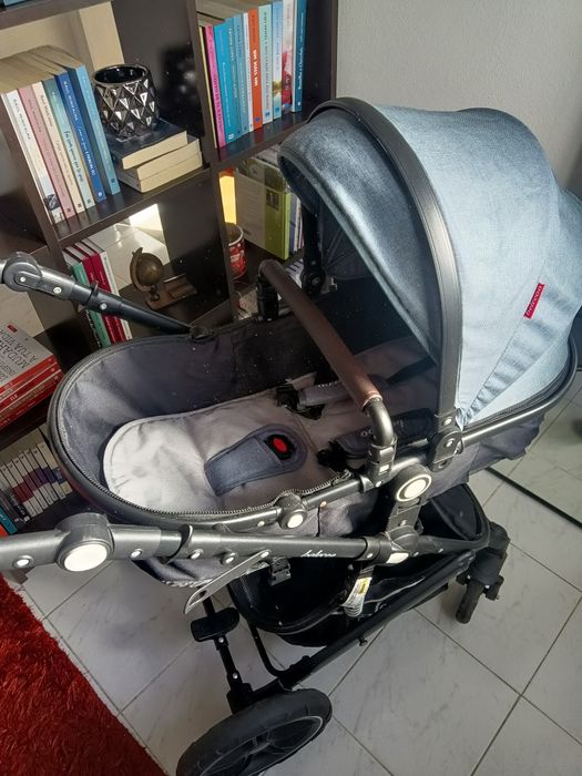 Carrinho de bebe trio