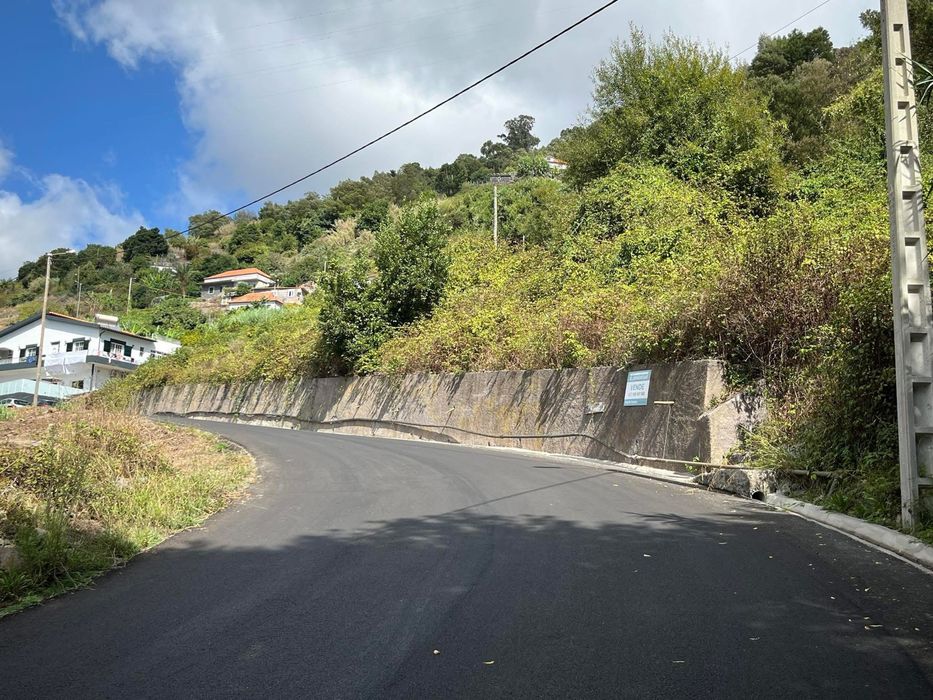 Terreno rustico com 2092m2 no Pico Ferreiro, Tabua, Ribeira Brava
