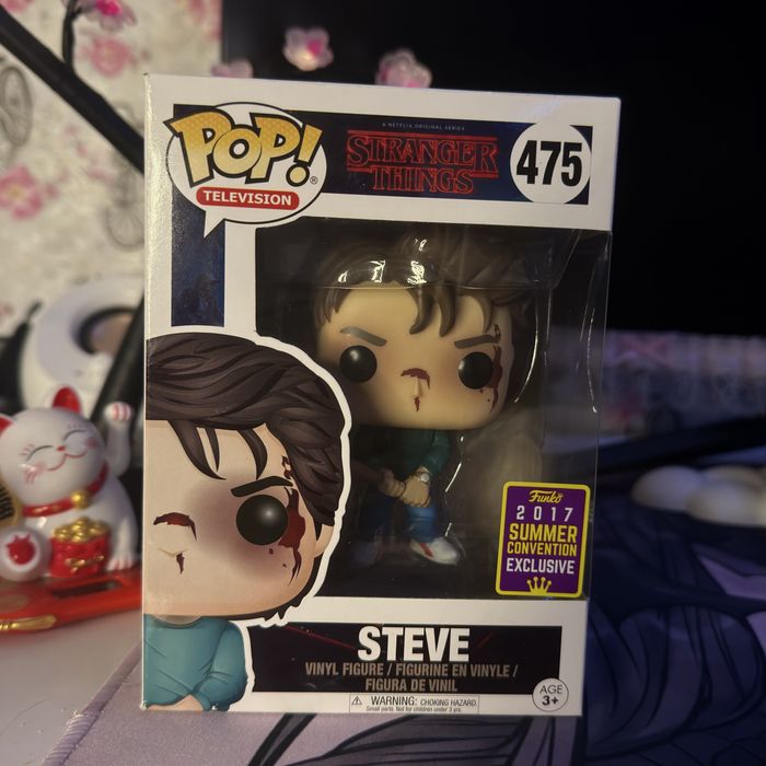 Funko Pop Stranger Things Steve #475 Summer Convention Exclusive  2017