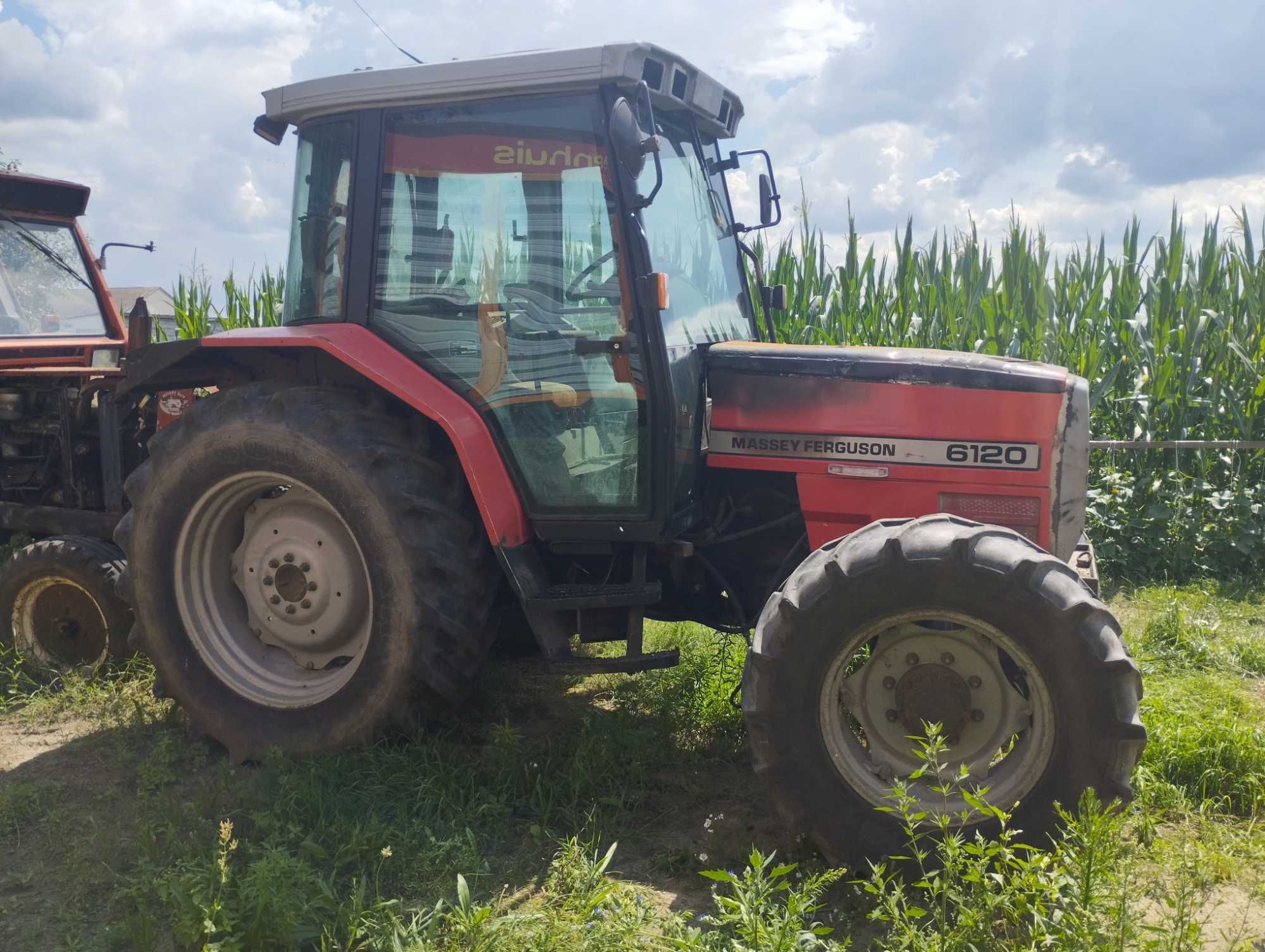 Massey Ferguson 6120
