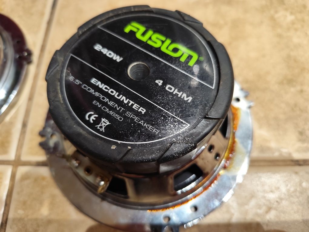 Głośniki  samochodowe  FUSION 240W   29.5.25