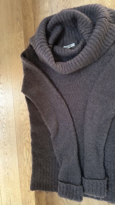 Sweterek damski wełniany nowy