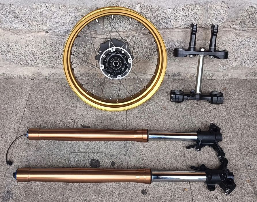 HONDA CRF 1100 AFRICA TWIN FELGA TYŁ LAGI PÓŁKA DOLNA GÓRNA ZAWIESZENIE ADVENTURE SPORT 2024