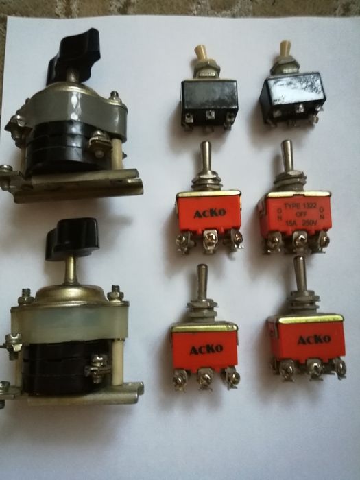 Тумблеры, переключатели.