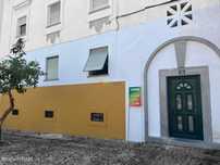 Apartamento T3 com Quintal e 2 Arrecadações Independentes