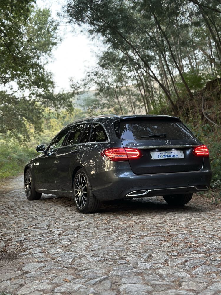 MERCEDES-BENZ C220 Cx Automática