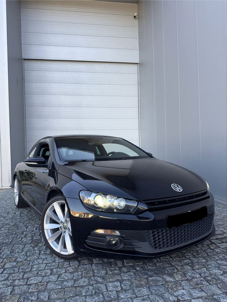 Volkswagen Scirocco TDI ( Trato de crédito)