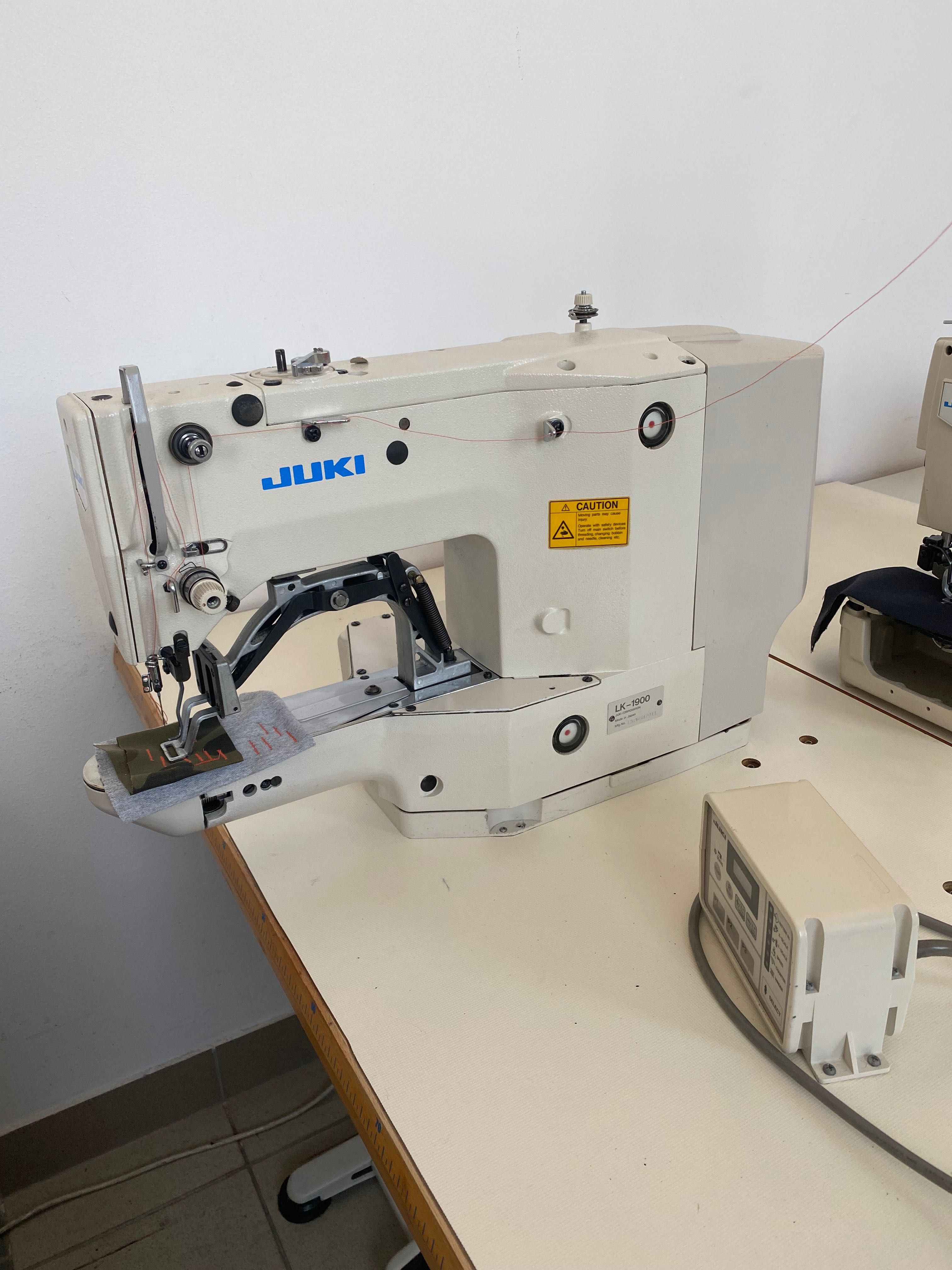 Rygiel ryglówka elektroniczna Juki LK 1900