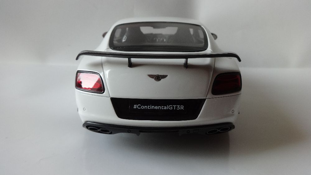 Bentley Continental GT3-R 1/18 GT-Spirit