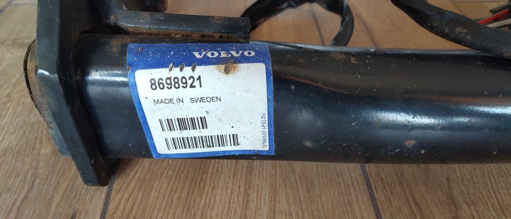 Volvo XC90 ORYGINALNY HAK WIĄZKA b.dobry stan