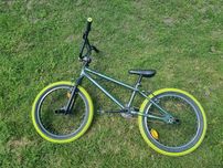 Rower BMX Decathlon 500 20"