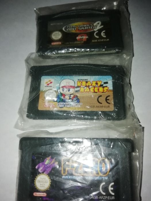 3 jogos game boy