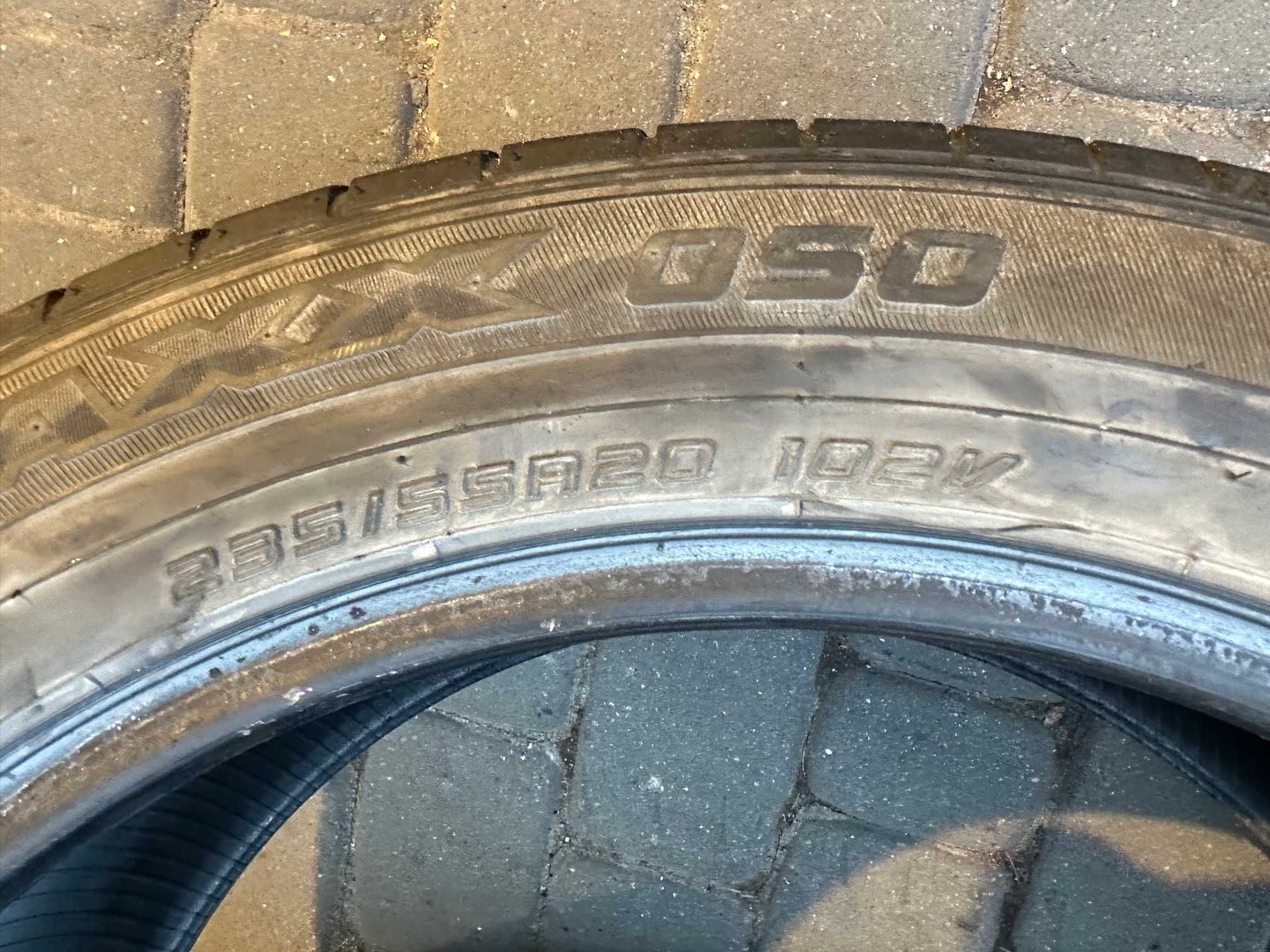Opony Dunlop SP Sport MAXX 050 - 235/55/20