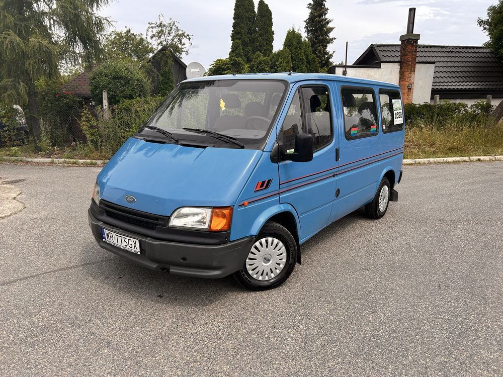 Ford Transit 9 osobowy TVP Lublin