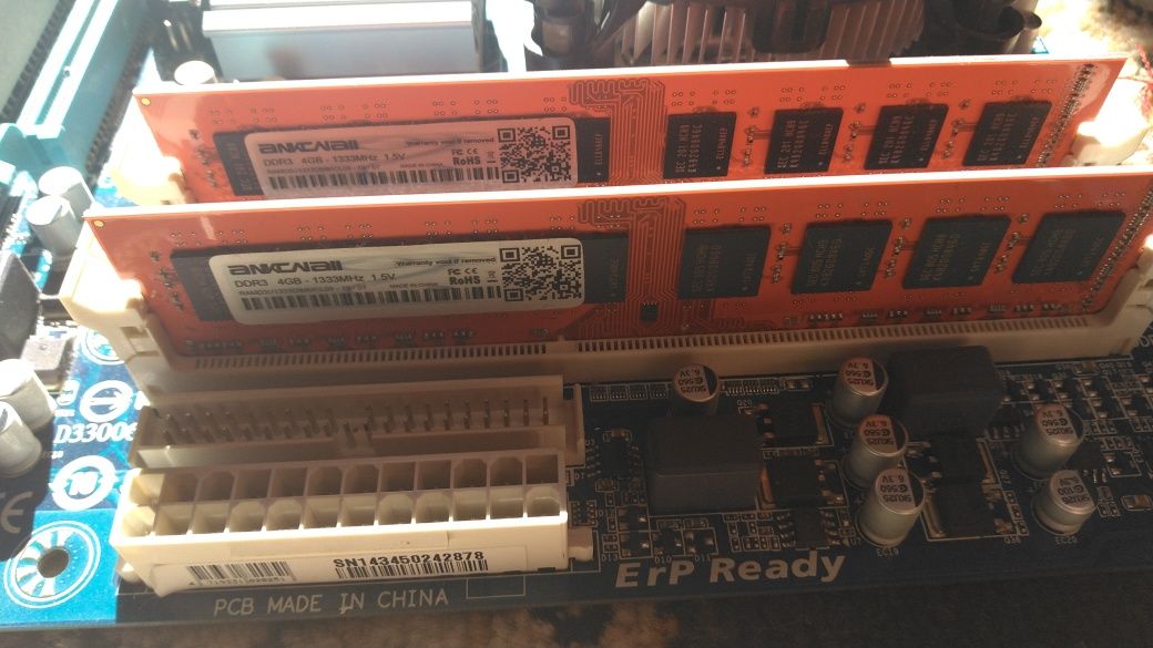 Материнська плата GA-G41M-Combo Socket 775 + Xeon E5430 + 8 GB DDR3
