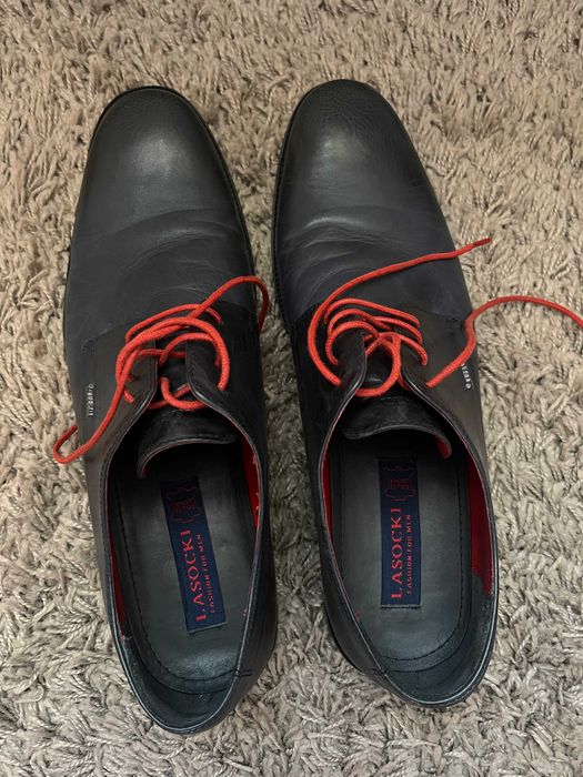 Eleganckie buty męskie Lasocki - rozmiar 43