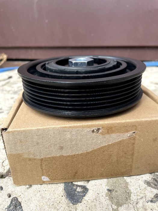 Audi Q5, A5, A4 рест.,  Шків компресора кондиціонера, 125 мм