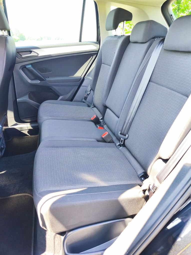 Volkswagen VW Tiguan 4motion manual asystent pasa 150km żeglowanie